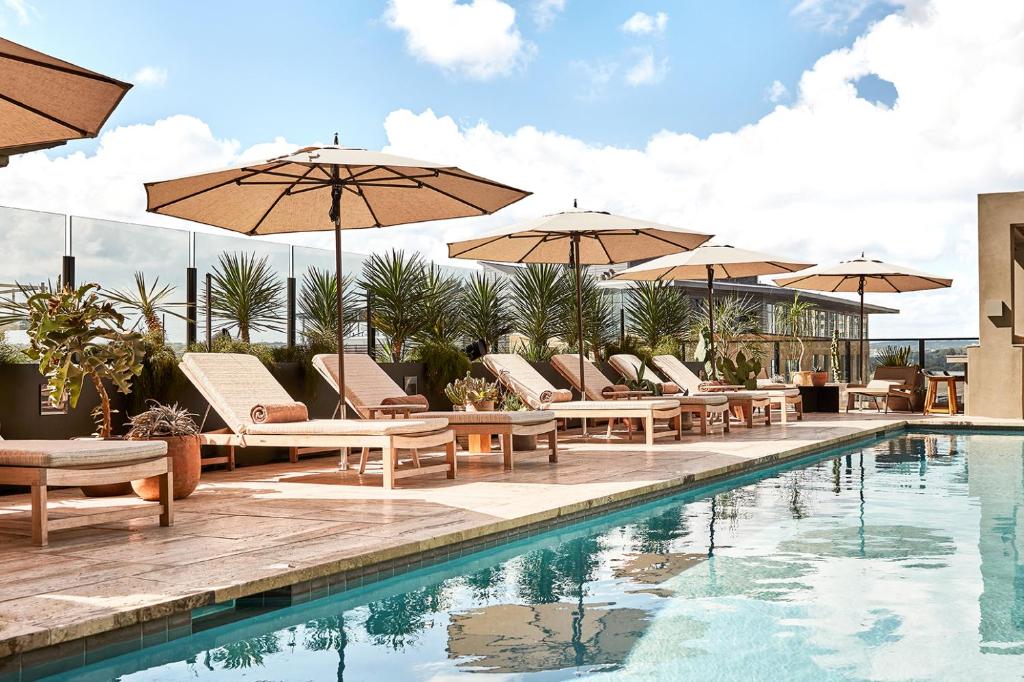 Austin Proper Hotel, a Member of Design Hotels, photo 1