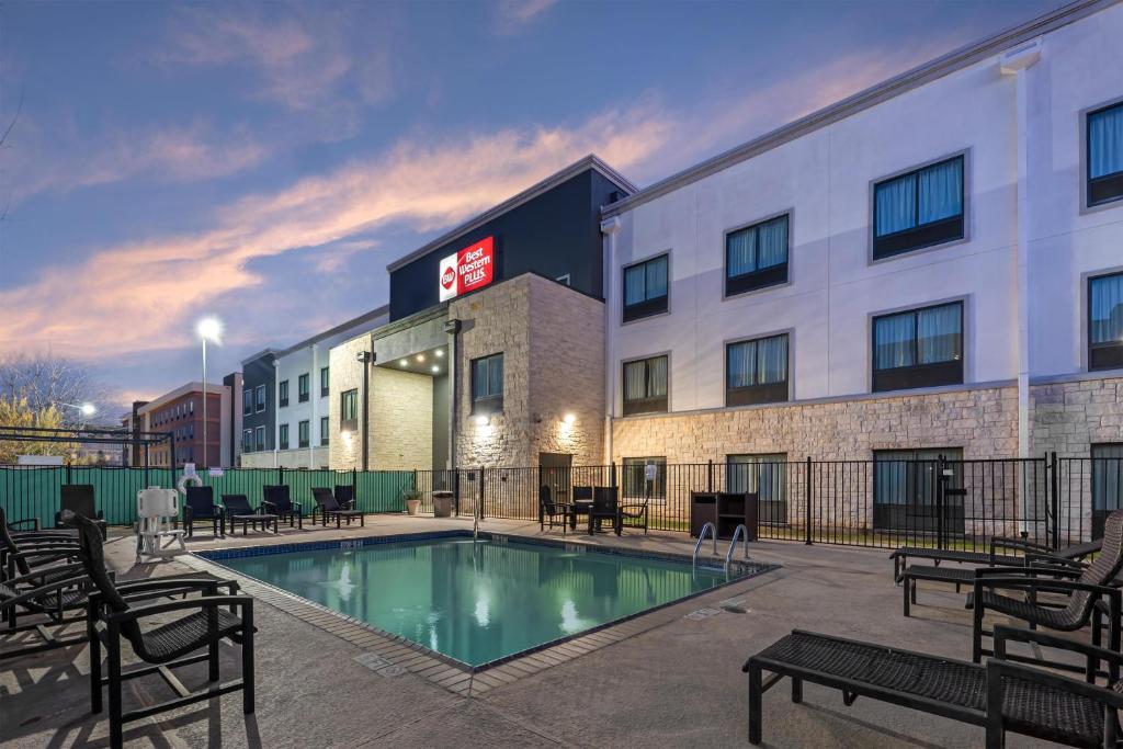 Best Western Plus Austin Airport Inn & Suites, photo 1