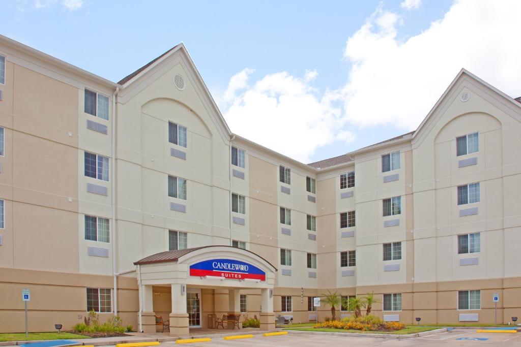 Candlewood Suites Houston Medical Center by IHG, photo 1