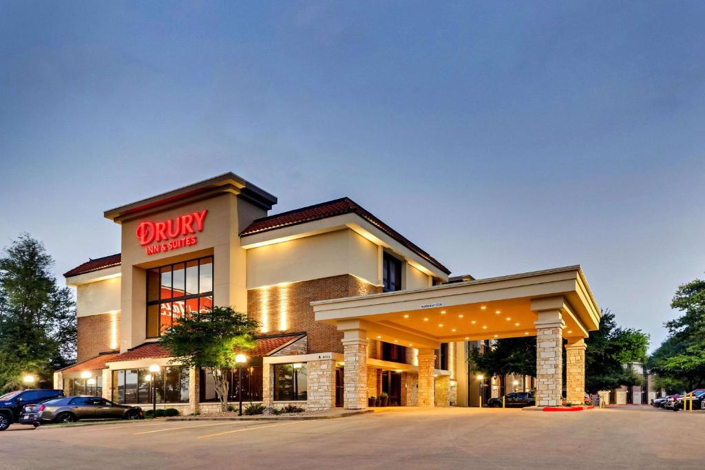 Drury Inn & Suites Austin North, photo 1