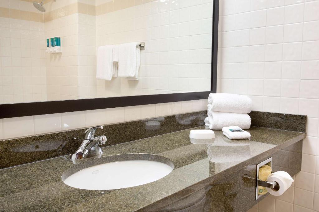 Drury Inn & Suites Austin North, photo 3