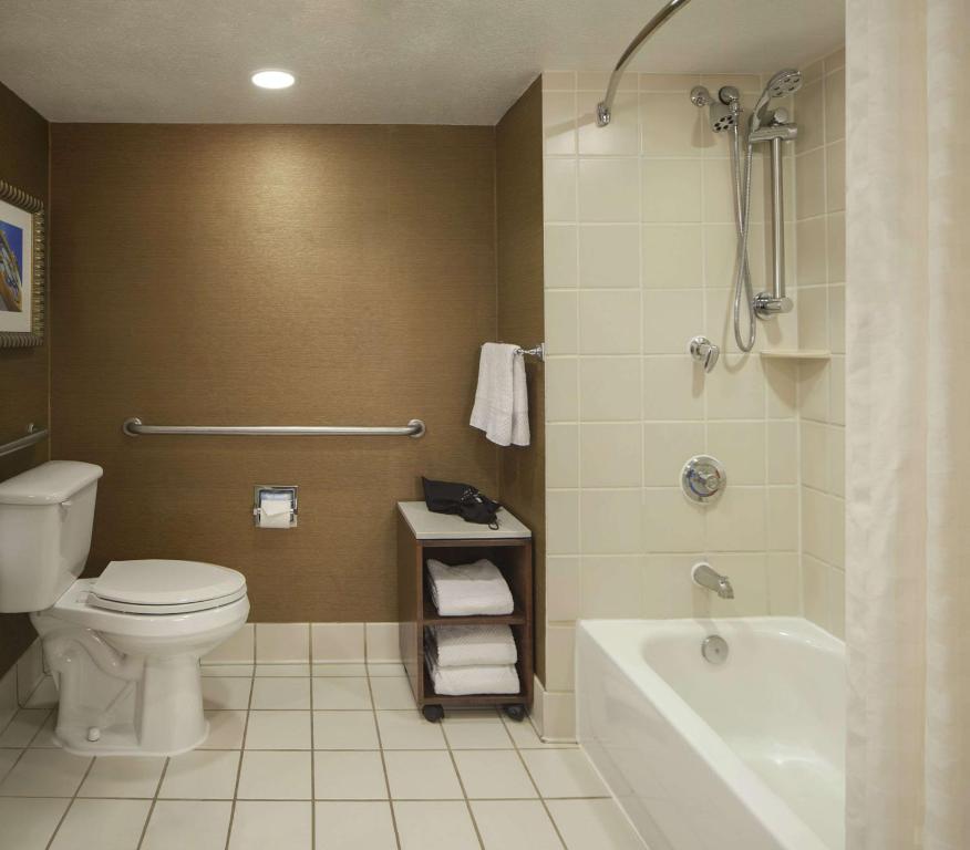 Embassy Suites by Hilton Austin The Domain Area, photo 3