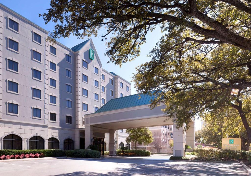 Embassy Suites by Hilton Houston Near the Galleria, photo 1