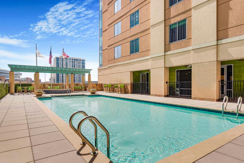 Embassy Suites Houston - Downtown, photo 2