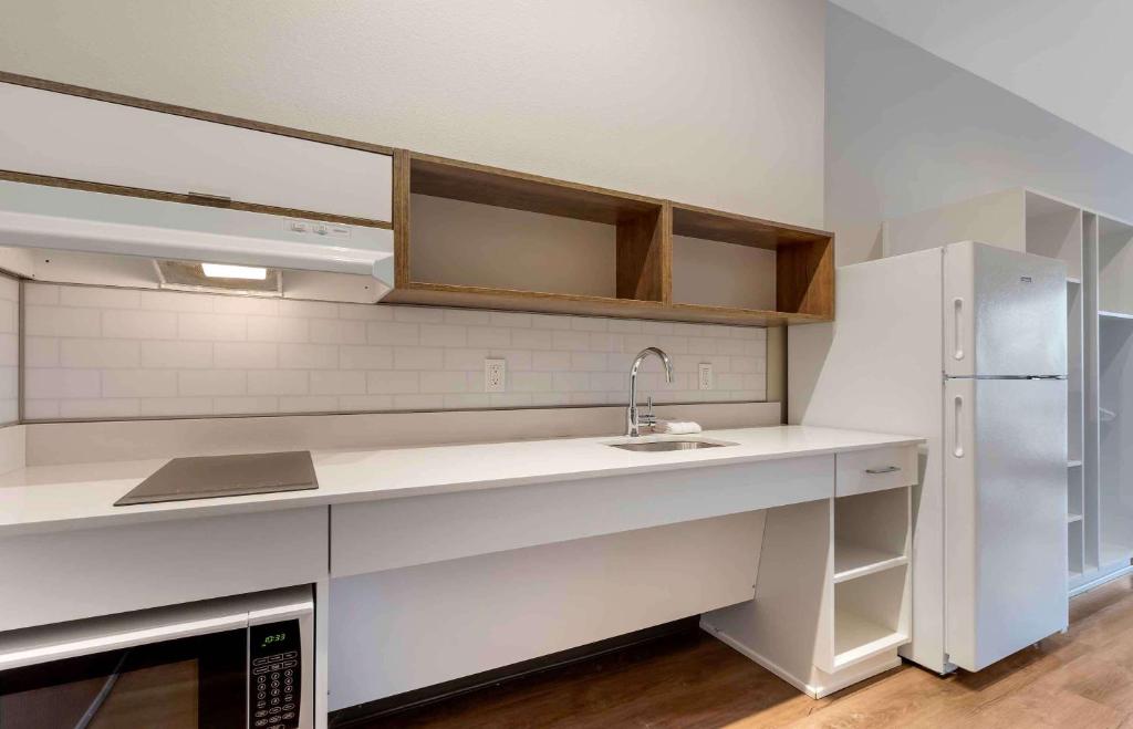 Extended Stay America Premier Suites - Austin - Austin Airport, photo 2