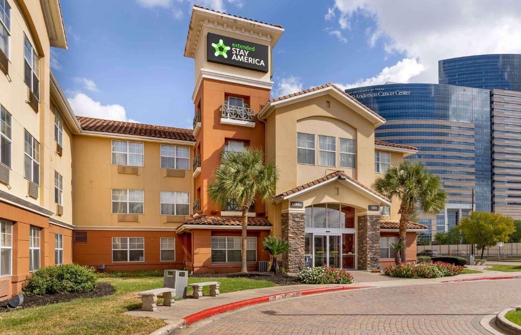 Extended Stay America Suites - Houston - Med Ctr - NRG Park - Braeswood Blvd, photo 1