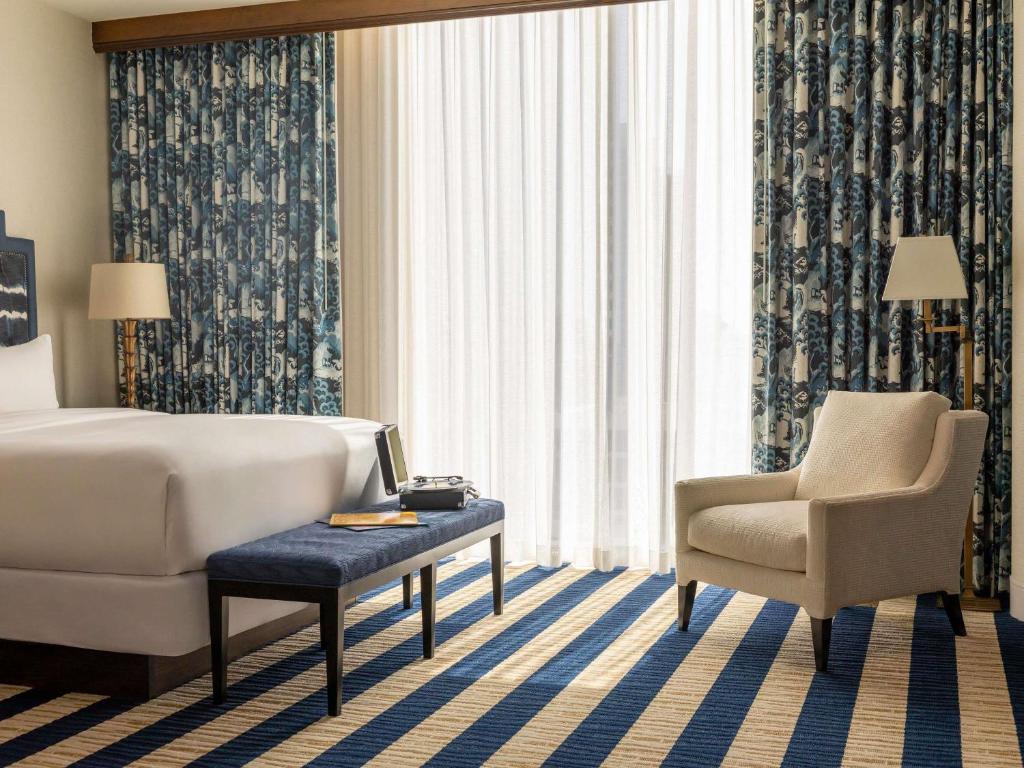 Fairmont Austin, photo 3