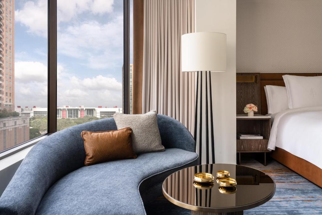 Four Seasons Hotel Houston, photo 2