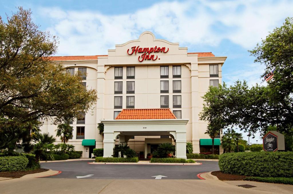 Hampton by Hilton Austin South - I-35 & Ben White, photo 1