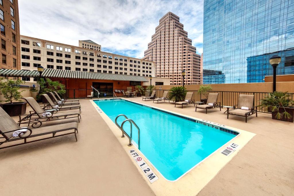 Hampton Inn & Suites Austin - Downtown, photo 3