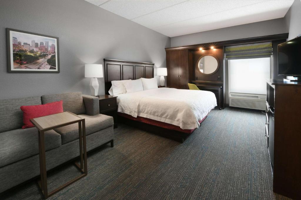 Hampton Inn & Suites Houston-Medical Center-NRG Park, photo 2
