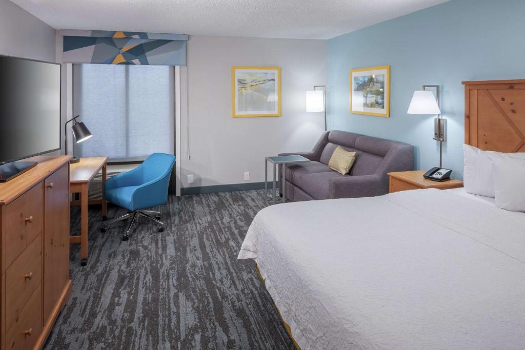 Hampton Inn Austin NW near The Domain, photo 2