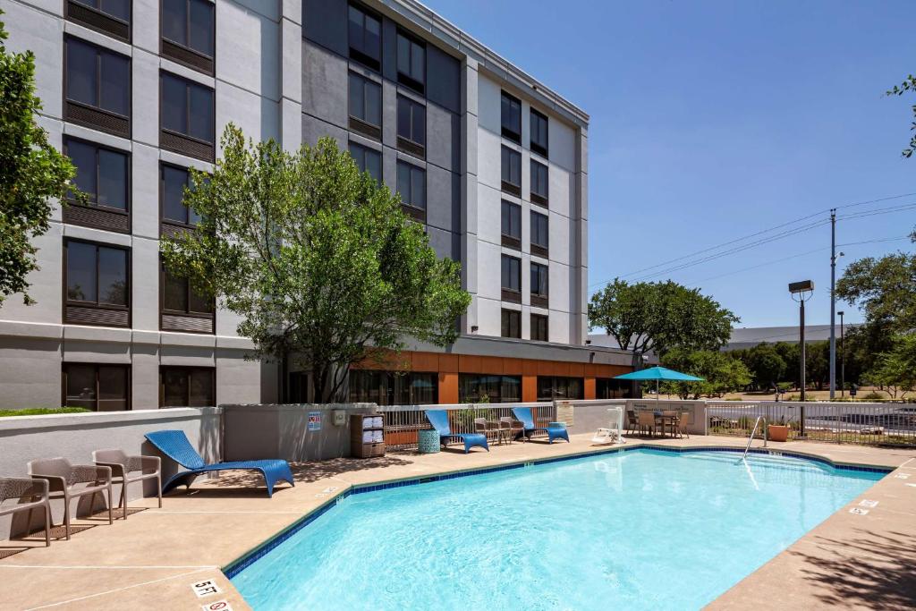 Hampton Inn Austin NW near The Domain, photo 4