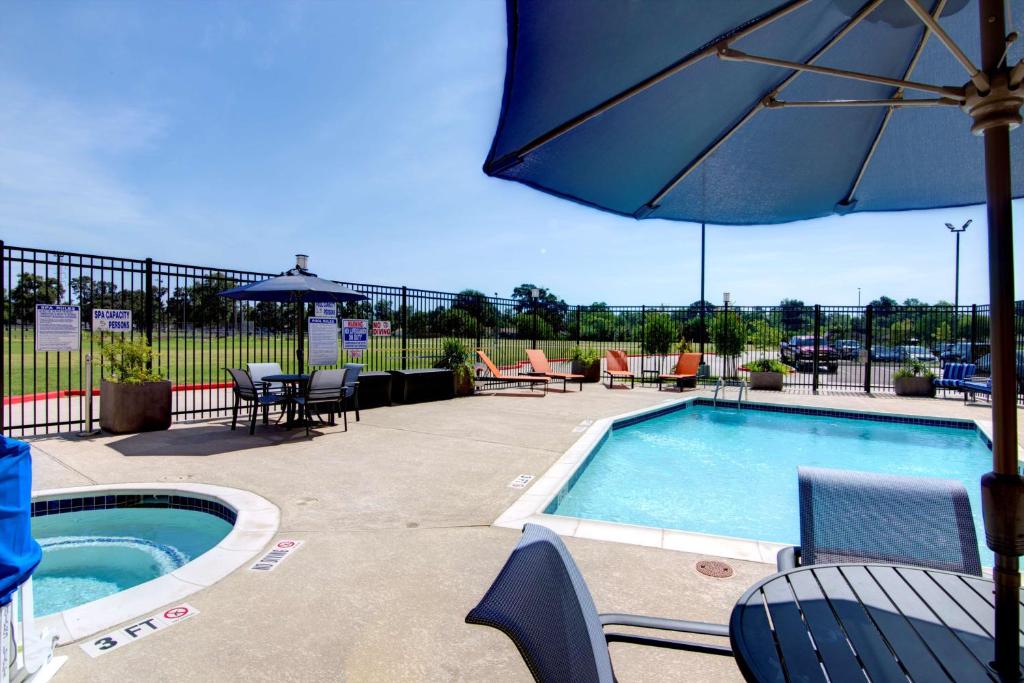 Hampton Inn Houston I-10 East, TX, photo 1