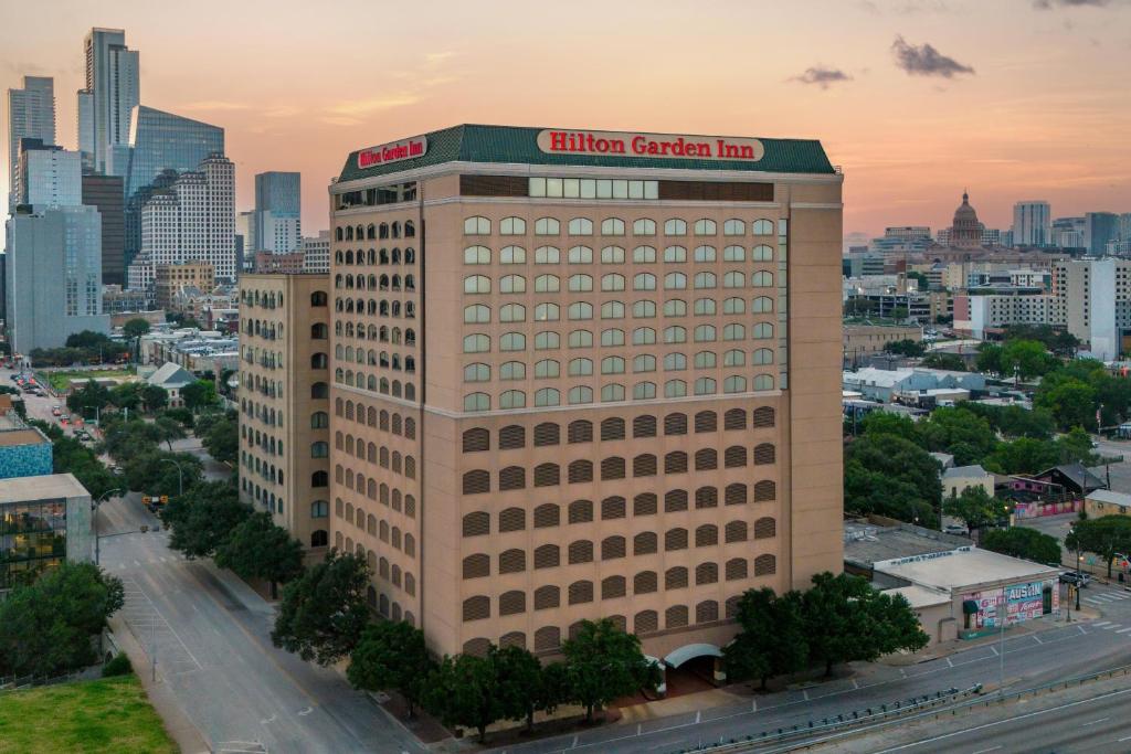 Hilton Garden Inn Austin Downtown, photo 1