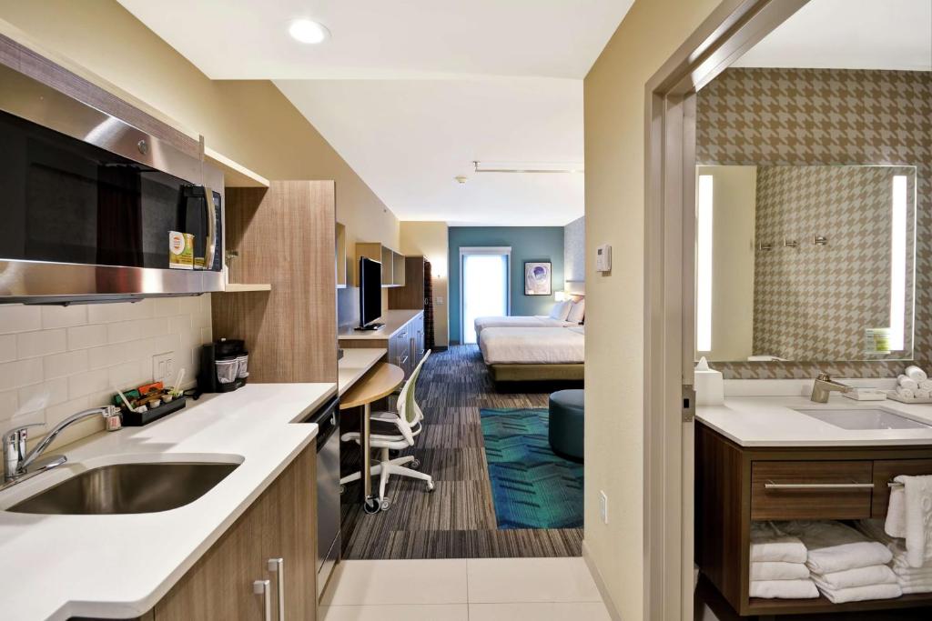 Home2 Suites At The Galleria, photo 3