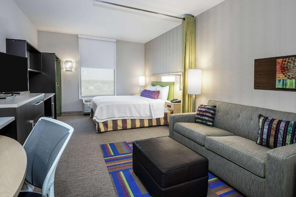 Home2 Suites By Hilton Austin Airport, photo 2