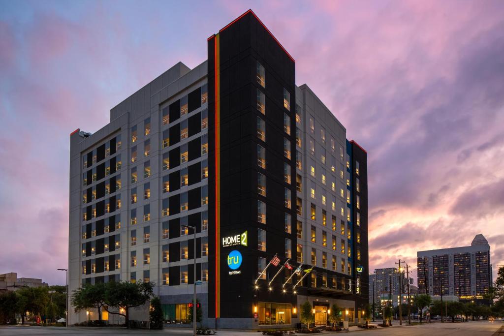 Home2 Suites By Hilton Houston Downtown Convention Center, photo 1