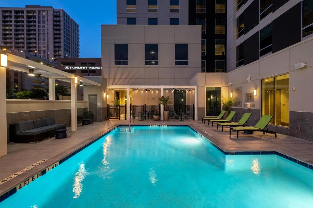 Home2 Suites By Hilton Houston Downtown Convention Center, photo 3
