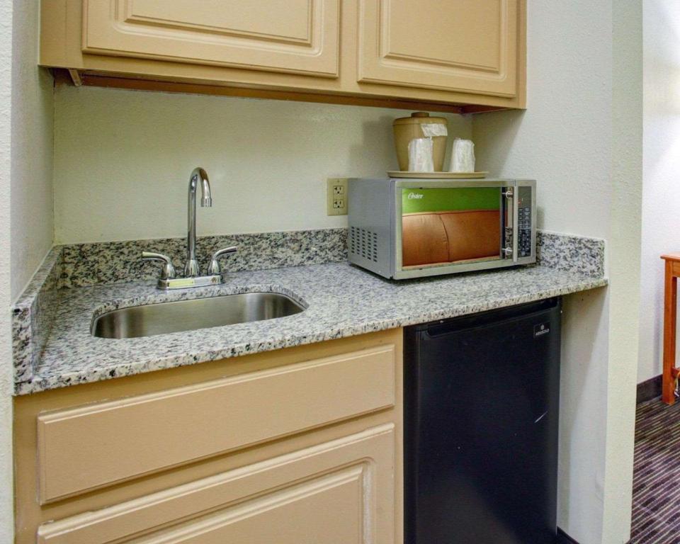 Hotel Del Valle - Austin SE by IHG, photo 3