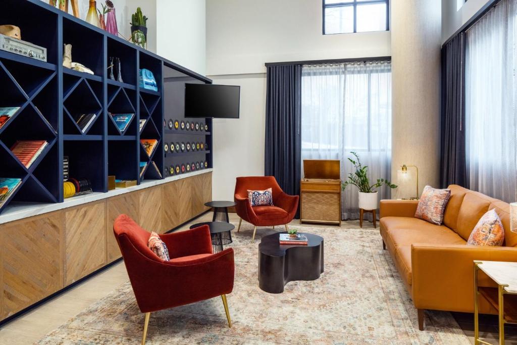 Hotel Indigo Austin Downtown - University by IHG, photo 1