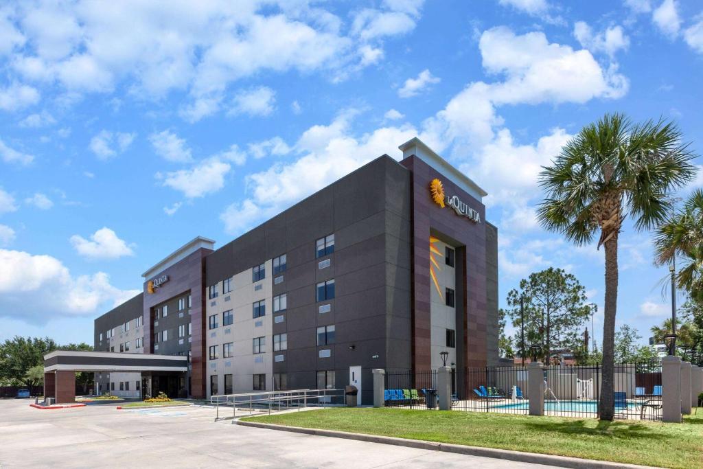 La Quinta by Wyndham Houston NW Brookhollow, photo 1