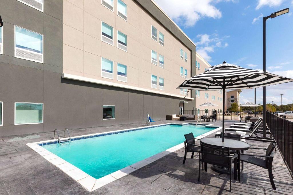La Quinta Inn & Suites by Wyndham Austin Parmer Tech Ridge, photo 4