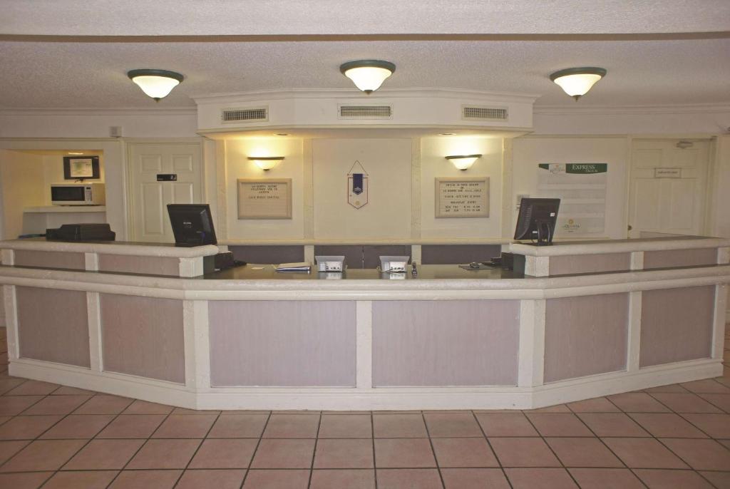 La Quinta Inn by Wyndham Austin Oltorf, photo 4