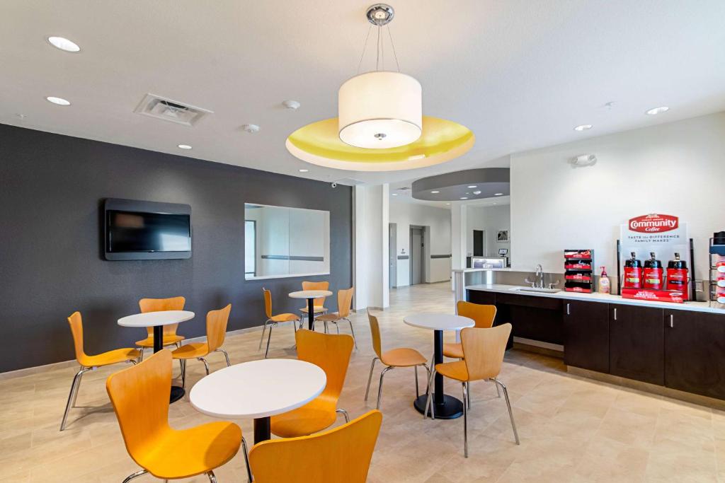 Motel 6 Austin Airport, photo 4