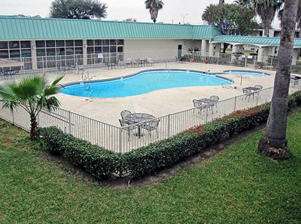 Motel 6-Houston, TX - East, photo 4