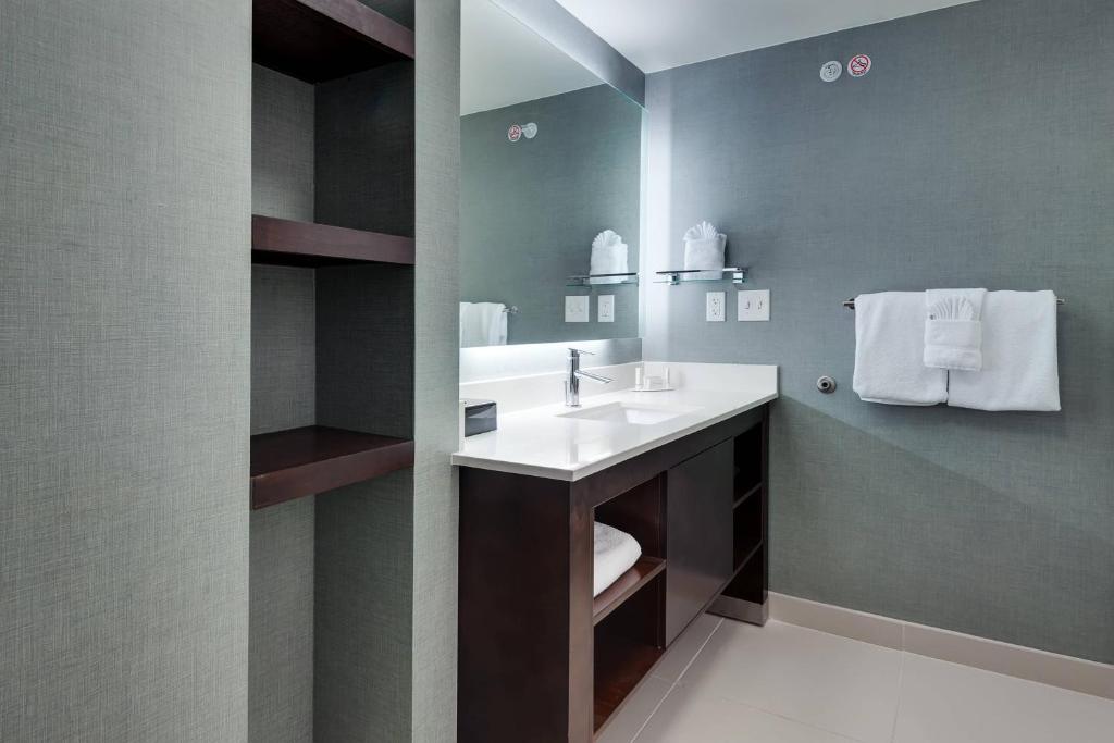 Residence Inn by Marriott Austin Airport, photo 3
