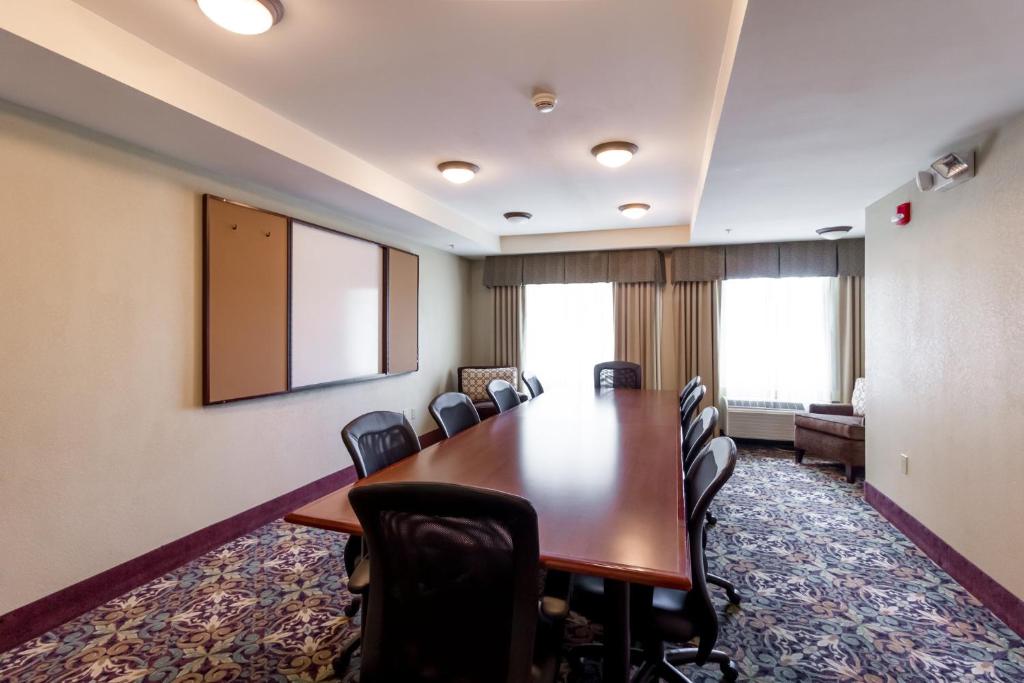 Staybridge Suites Austin Airport by IHG, photo 2