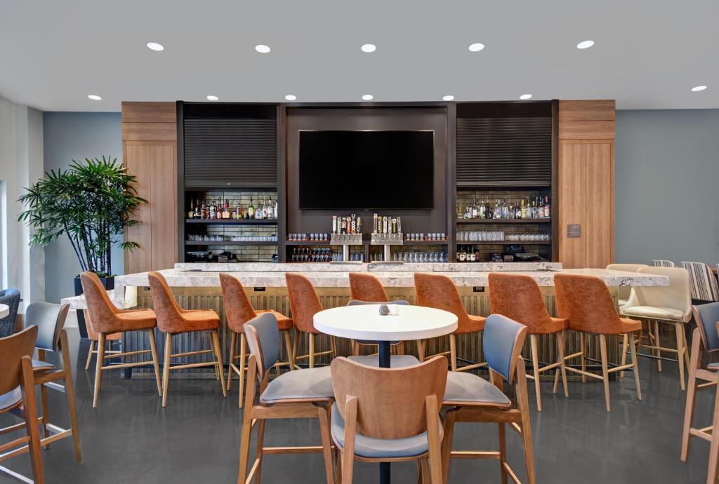 Staybridge Suites - Houston - Galleria Area by IHG, photo 1