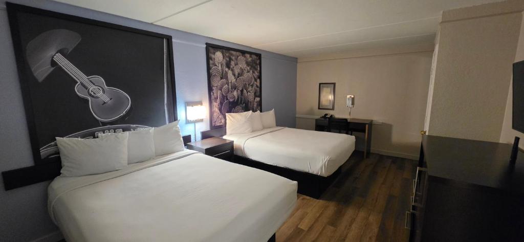 Super 8 by Wyndham Austin South I-35, photo 4