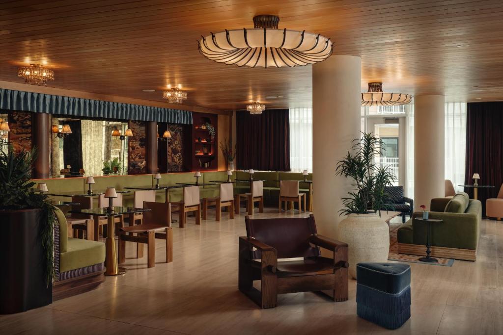 The Code Hotel, photo 3
