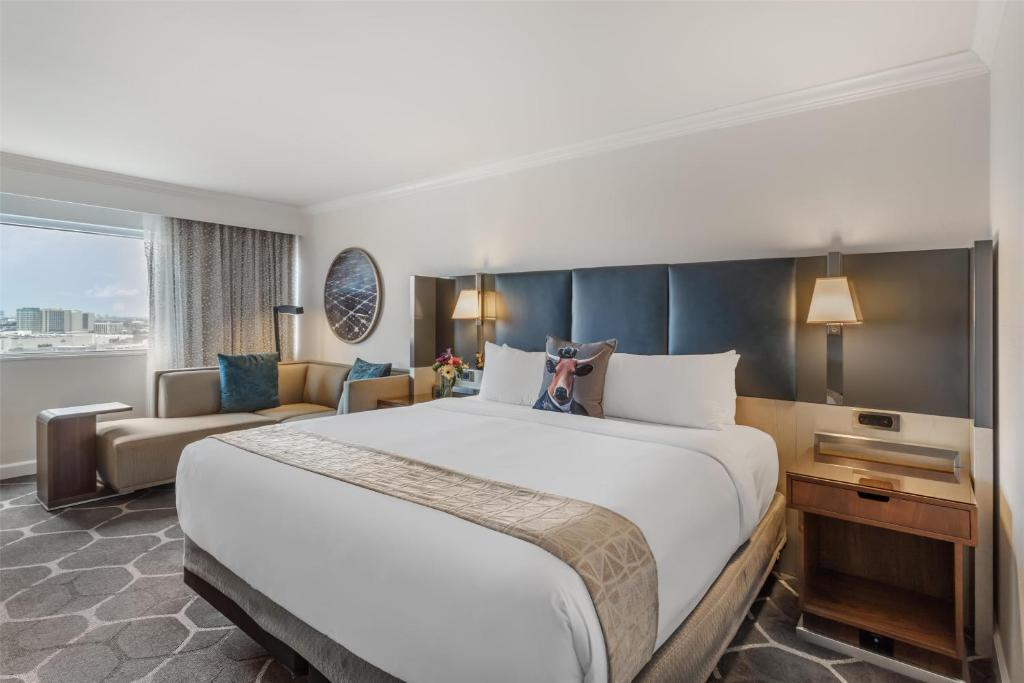 The Royal Sonesta Houston Galleria, photo 2