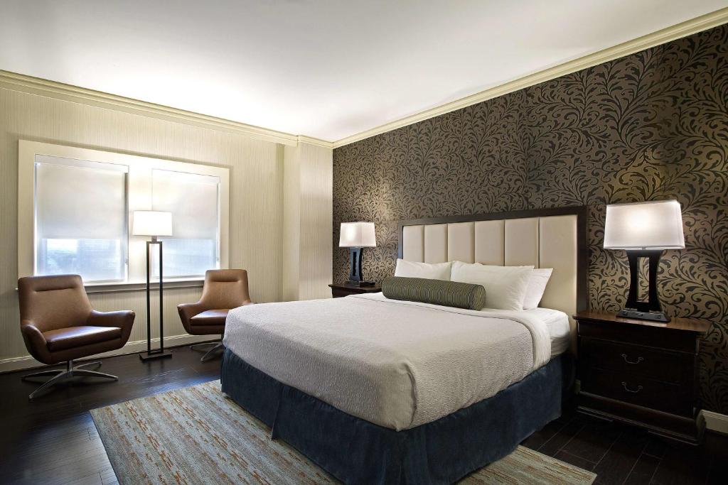 The Whitehall Houston, photo 2