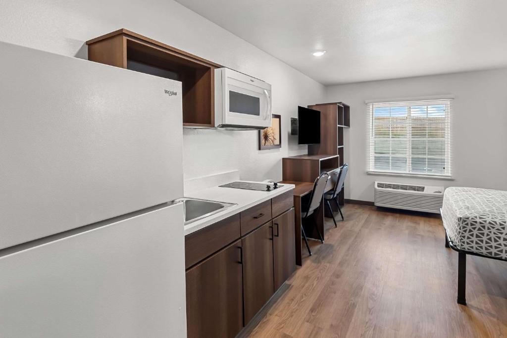 WoodSpring Suites Austin North I-35, photo 4