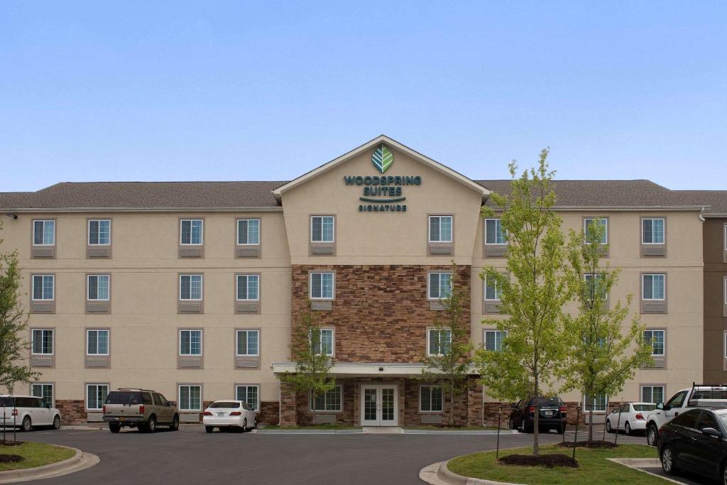 WoodSpring Suites Austin South Central I-35, photo 1