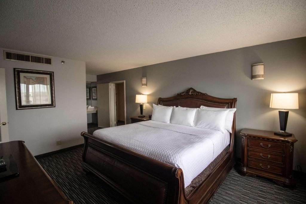 Wyndham Houston near NRG Park - Medical Center, photo 2